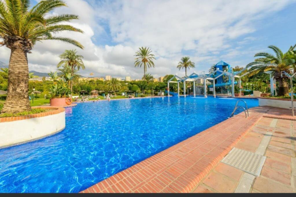 Apartamento 215. Primera Linea De Playa. Benalmádena Exteriér fotografie